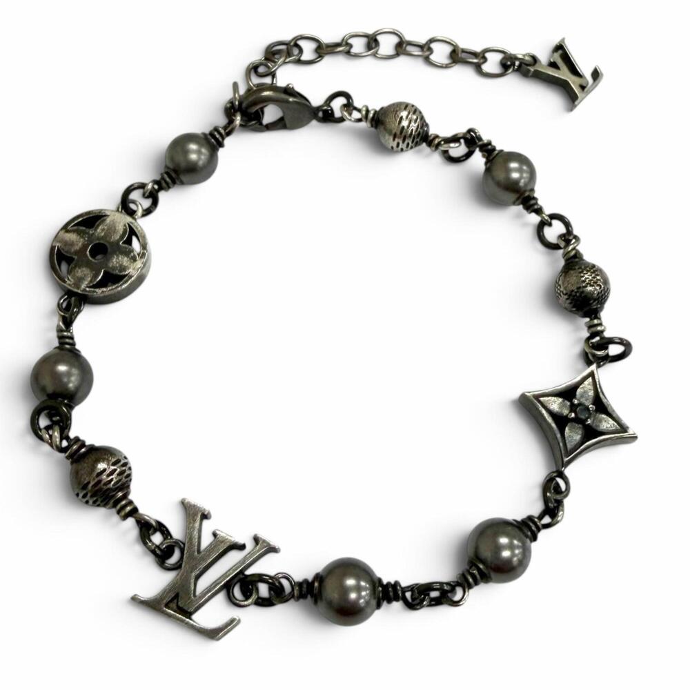 LOUIS VUITTON (Louis Vuitton) 2025 model M1391A LV Pearl Monogram Flower Brac...